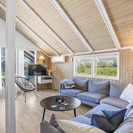 Aleksia - 1km From The Sea By Interhome Løkken